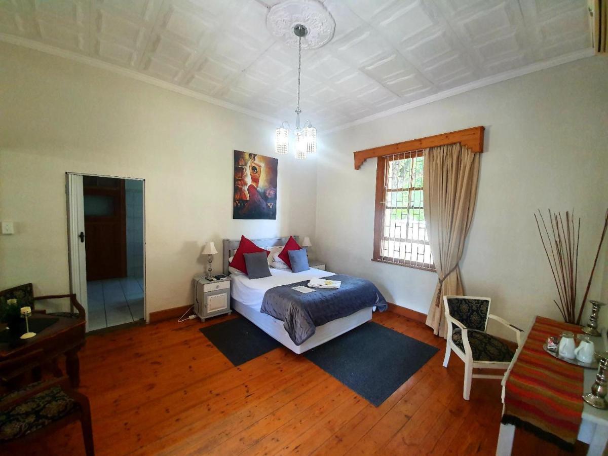 Castello Guesthouse Vryburg 外观 照片