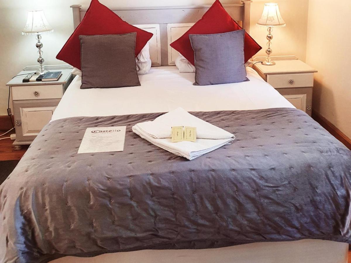 Castello Guesthouse Vryburg 外观 照片