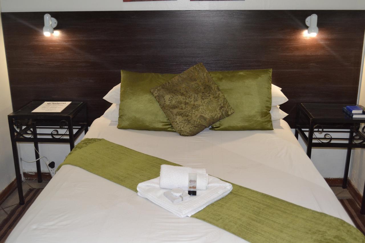 Castello Guesthouse Vryburg 外观 照片