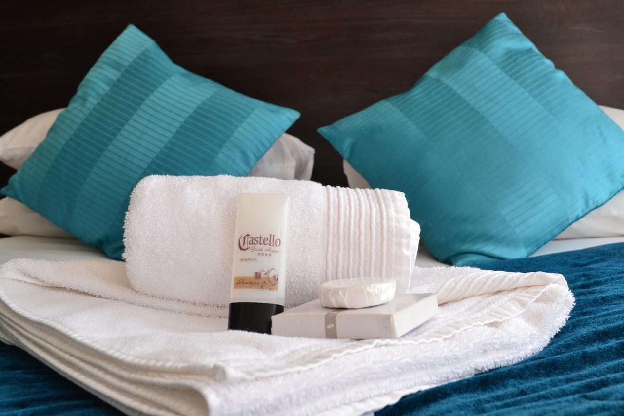 Castello Guesthouse Vryburg 外观 照片