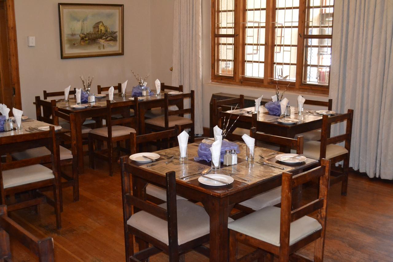 Castello Guesthouse Vryburg 外观 照片